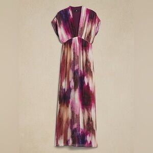 Banana Republic Ana Pleated Maxi Dress
Ombre XS Petite